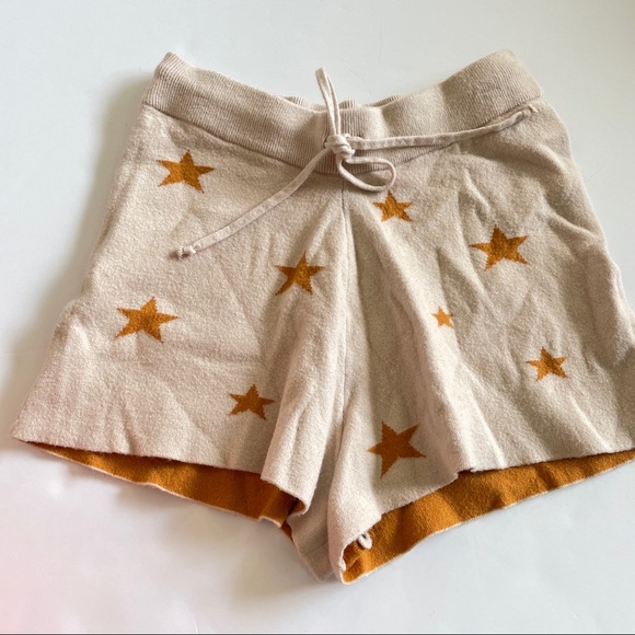 Bke Star Print Sweater Knit Short - Picture 2 of 6